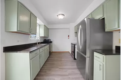 1226  Peninsula Ln, Whitewater, WI 53190 - Photo 4