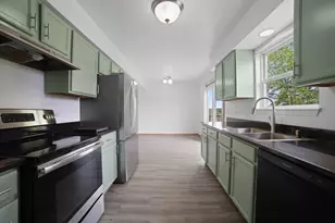 1226 Peninsula Ln, Whitewater, WI 53190 - Photo 6