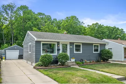 3737 S 48th St, Milwaukee, WI 53220 - Photo 2