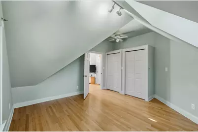 2521 N Pierce St, Milwaukee, WI 53212 - Photo 26