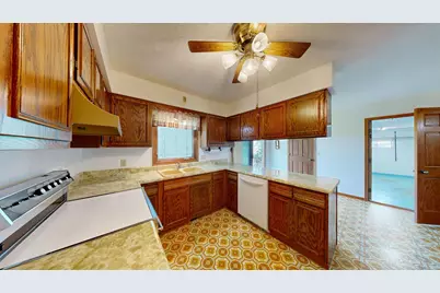 N1149  Brookside Dr, Shelby, WI 54601 - Photo 6