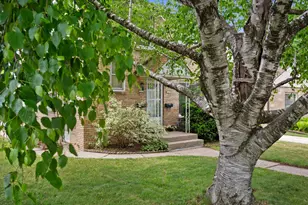 5317 W Hayes Ave, West Allis, WI 53219 - Photo 16