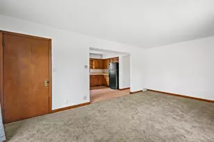 5317 W Hayes Ave, West Allis, WI 53219 - Photo 4