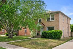 5317 W Hayes Ave, West Allis, WI 53219 - Photo 1