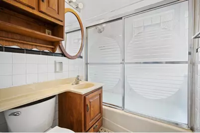 5317 W Hayes Ave, West Allis, WI 53219 - Photo 12