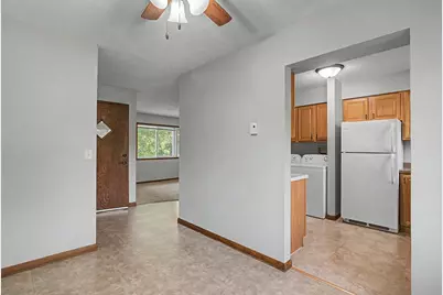 400  Derek Ave #402, Holmen, WI 54636 - Photo 16