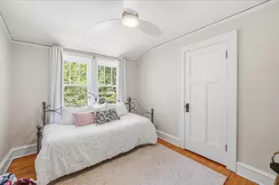1900 E Marion St, Shorewood, WI 53211 - Photo 18