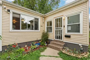 5043 N 19th St., Milwaukee, WI 53209 - Photo 2