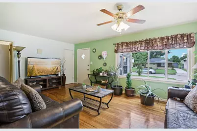 5043 N 19th St, Milwaukee, WI 53209 - Photo 16