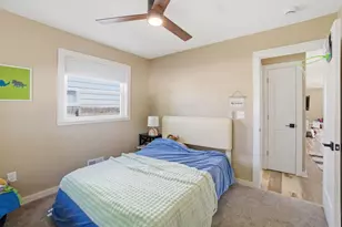 4554 S Vermont Ave, Saint Francis, WI 53235 - Photo 20