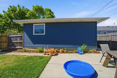 4554 S Vermont Ave, Saint Francis, WI 53235 - Photo 36