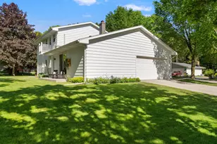 3107 Cherokee Dr, Sheboygan, WI 53083 - Photo 40