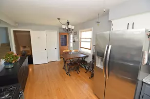 6162 S Delaware Ave, Cudahy, WI 53110 - Photo 2