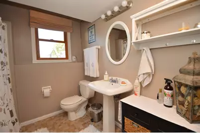 6162 S Delaware Ave, Cudahy, WI 53110 - Photo 14