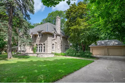 N87W15714  Kenwood Blvd, Menomonee Falls, WI 53051 - Photo 40