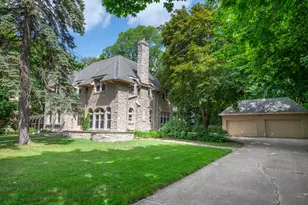 N87W15714 Kenwood Blvd, Menomonee Falls, WI 53051 - Photo 40