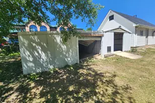 1604 Main St, Racine, WI 53182 - Photo 54