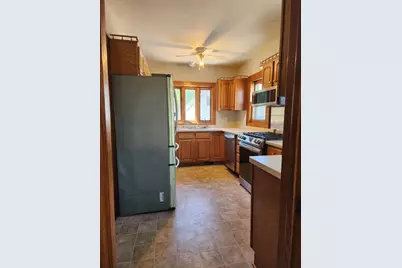 1604  Main St, Racine, WI 53182 - Photo 14