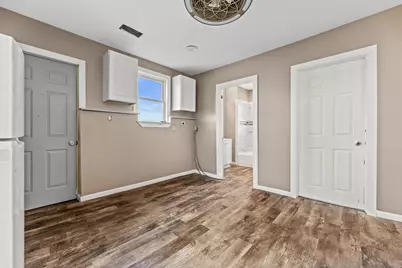 446 N 28th St #448, Milwaukee, WI 53208 - Photo 12