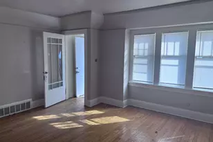 3719 N Vel R. Phillips Ave, Milwaukee, WI 53212 - Photo 8
