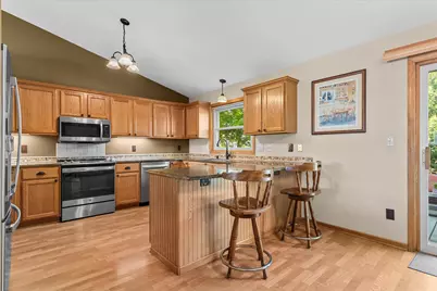 N60W24612  Lynette Pass, Sussex, WI 53089 - Photo 12