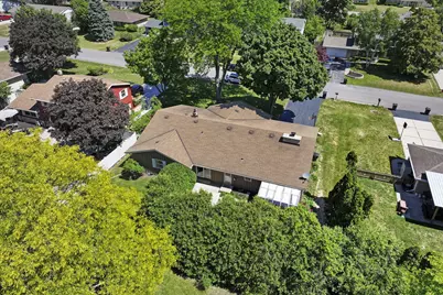 3625 S Brentwood Rd, New Berlin, WI 53151 - Photo 28