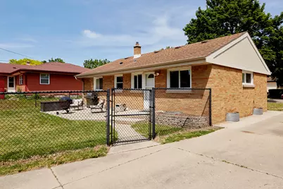 4115 N 94th St, Wauwatosa, WI 53222 - Photo 20