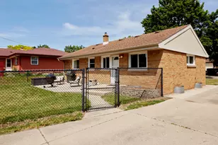 4115 N 94th St, Wauwatosa, WI 53222 - Photo 20