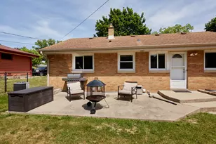 4115 N 94th St, Wauwatosa, WI 53222 - Photo 22