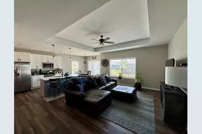 439  East St, Juneau, WI 53039 - Photo 14
