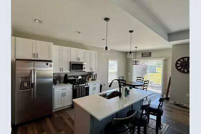 439  East St, Juneau, WI 53039 - Photo 16