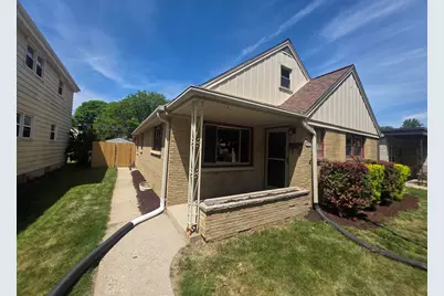 2545 S 66th St, Milwaukee, WI 53219 - Photo 2