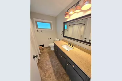 2545 S 66th St, Milwaukee, WI 53219 - Photo 18