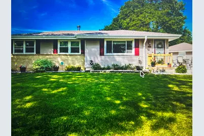 5426  Middleton Dr, Greendale, WI 53129 - Photo 1