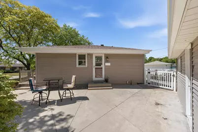 5426  Middleton Dr, Greendale, WI 53129 - Photo 32
