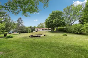 804 Lochtyn Ridge, Wales, WI 53183 - Photo 4