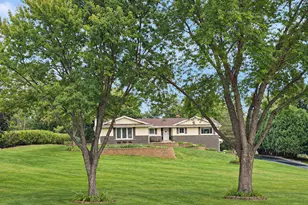 804 Lochtyn Ridge, Wales, WI 53183 - Photo 1