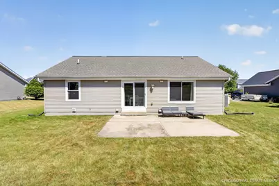 512  Parkview Dr, Johnson Creek, WI 53038 - Photo 28