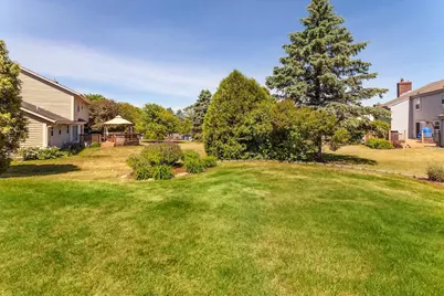 2230  Stony Ridge Dr, Waukesha, WI 53189 - Photo 44