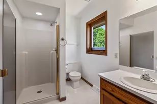 2230 Stony Ridge Dr, Waukesha, WI 53189 - Photo 30