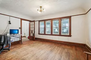2571 N 51st St, Milwaukee, WI 53210 - Photo 4