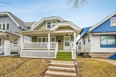 2571 N 51st St, Milwaukee, WI 53210 - Photo 2