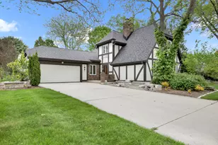 1908 Bobolink Ave, Grafton, WI 53024 - Photo 44