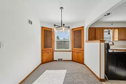 3316 S 60th St, Milwaukee, WI 53219 - Photo 6