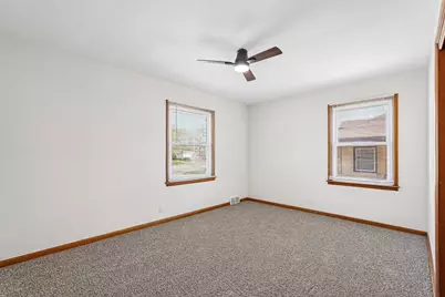 3316 S 60th St, Milwaukee, WI 53219 - Photo 10