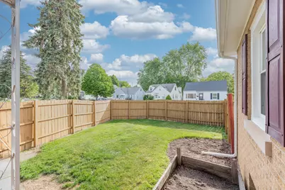 7005  40th Ave, Kenosha, WI 53142 - Photo 16