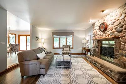 1896  Shady Ln, Grafton, WI 53024 - Photo 8