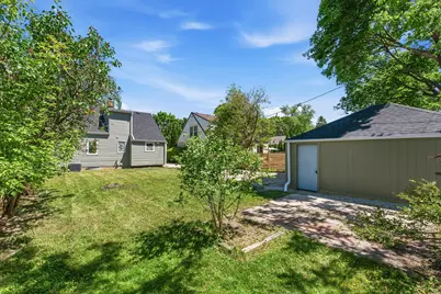 1919 E Norwich Ave, Saint Francis, WI 53235 - Photo 32