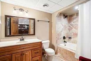 1801 E Juniper Way, Hartland, WI 53029 - Photo 56