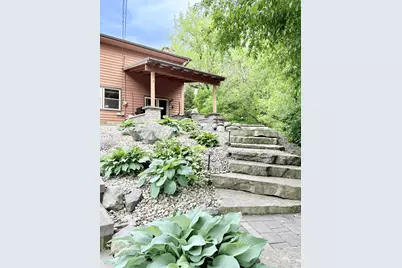 2556 N Green Bay Rd, Racine, WI 53405 - Photo 32